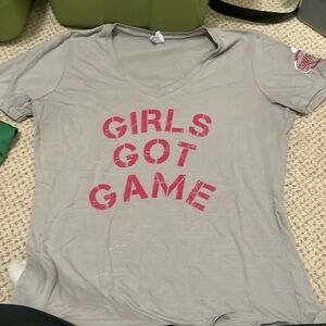 WSU women’s clinic shirt